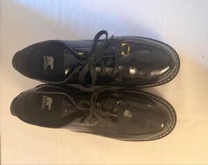 Sorel Women's Size 11 Black Patent Leather Lace Up Platform Oxford Shoes